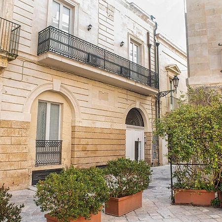 Lecce Santa Chiara Terrace Piano Rialzato Apartment Bagian luar foto