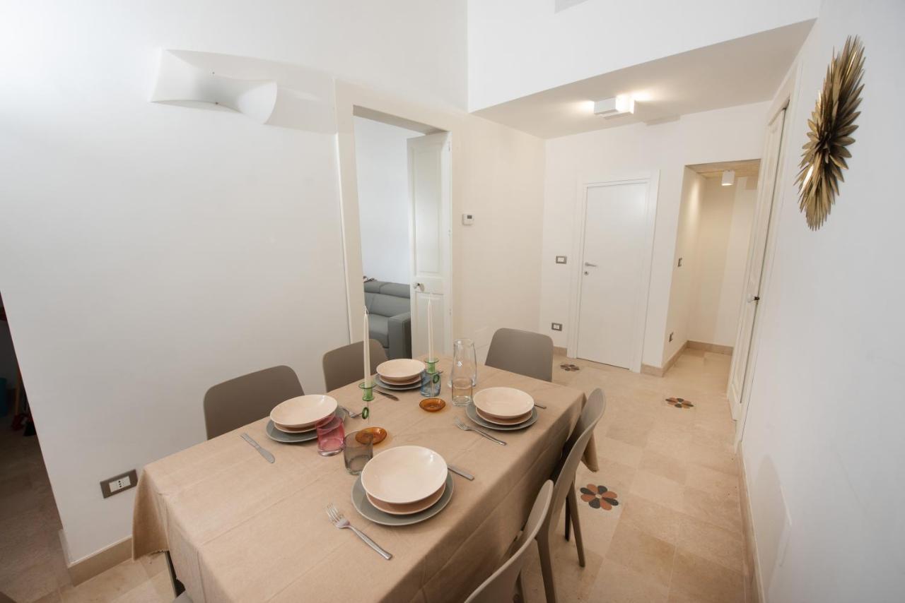 Lecce Santa Chiara Terrace Piano Rialzato Apartment Bagian luar foto