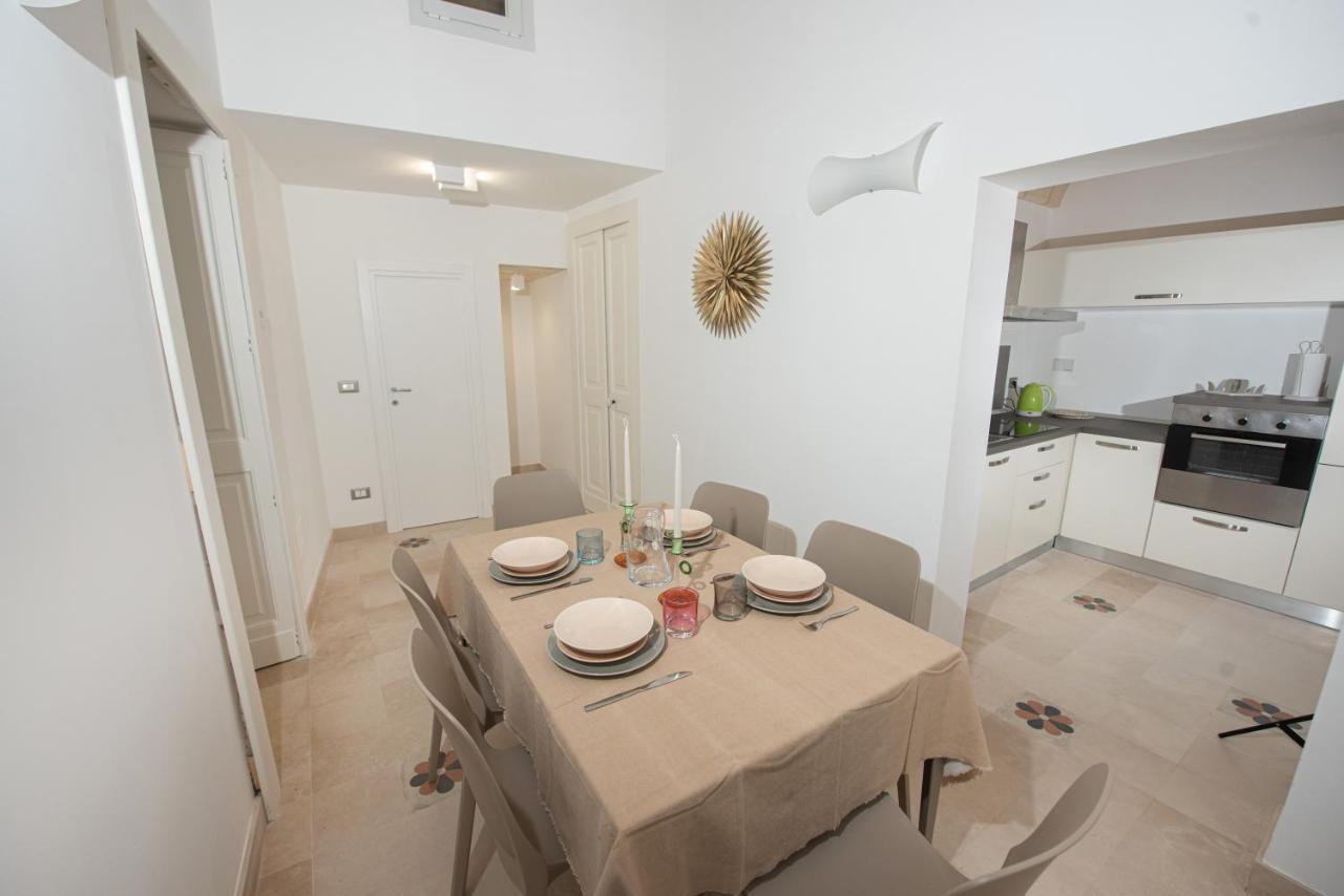 Lecce Santa Chiara Terrace Piano Rialzato Apartment Bagian luar foto
